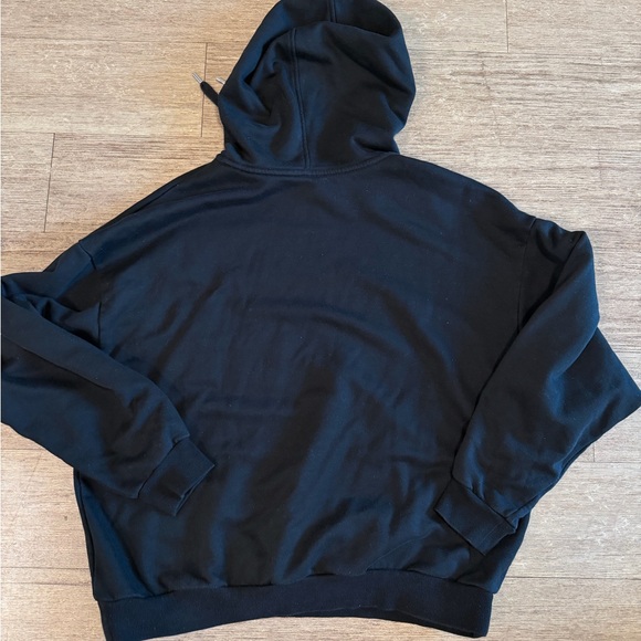 Alo Yoga Accolade Hoodie - Picture 4 of 4